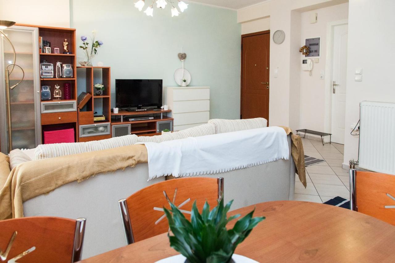 Lovely Apt In Peristeri Atene Esterno foto