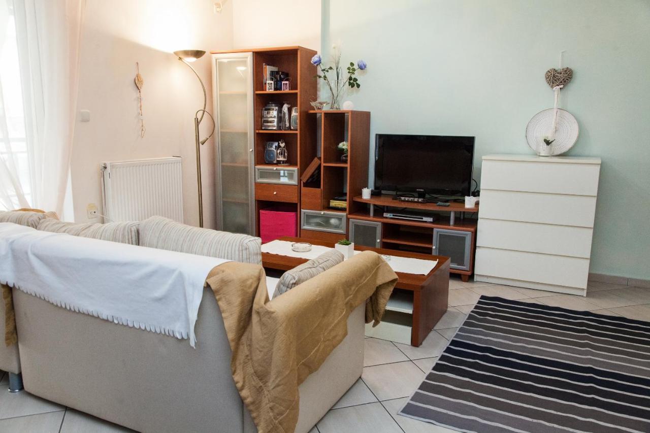 Lovely Apt In Peristeri Atene Esterno foto