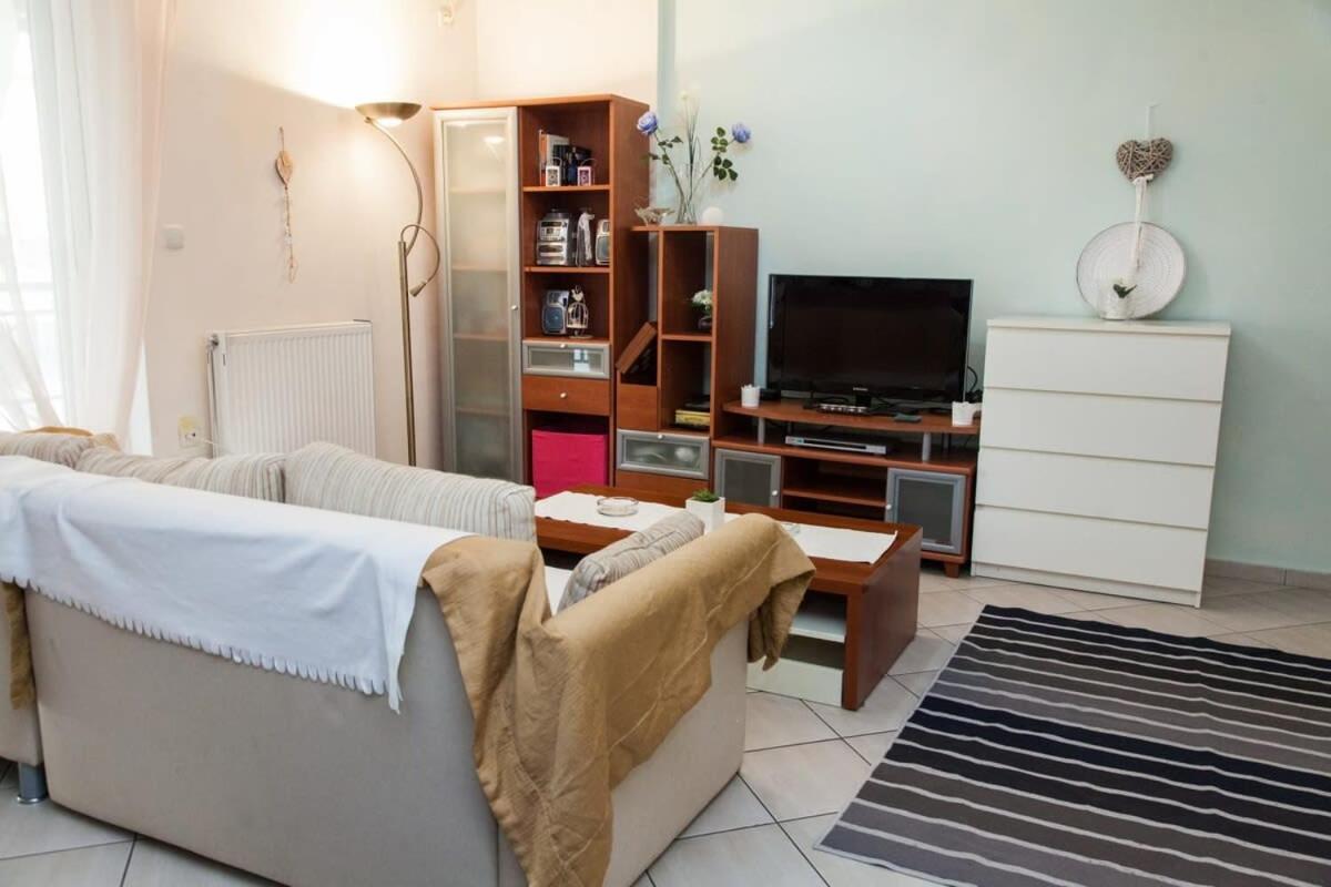 Lovely Apt In Peristeri Atene Esterno foto