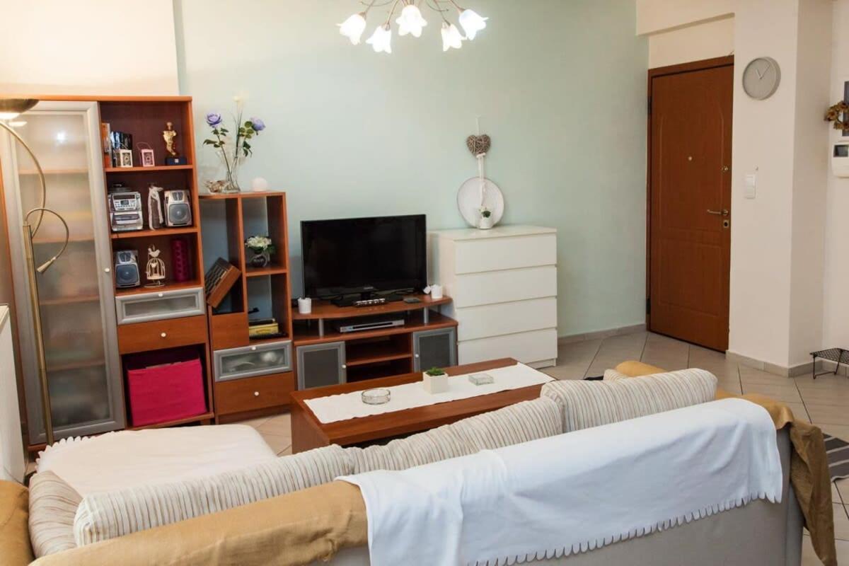 Lovely Apt In Peristeri Atene Esterno foto